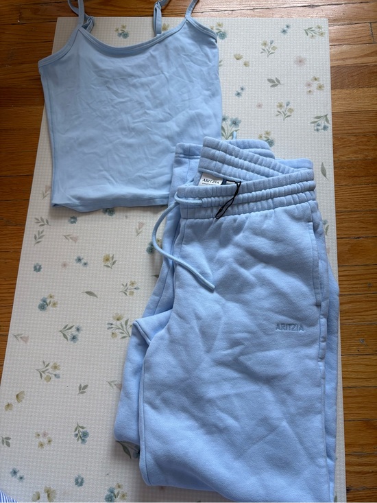 Aritzia Other - aritzia villa blue sweatset + butter